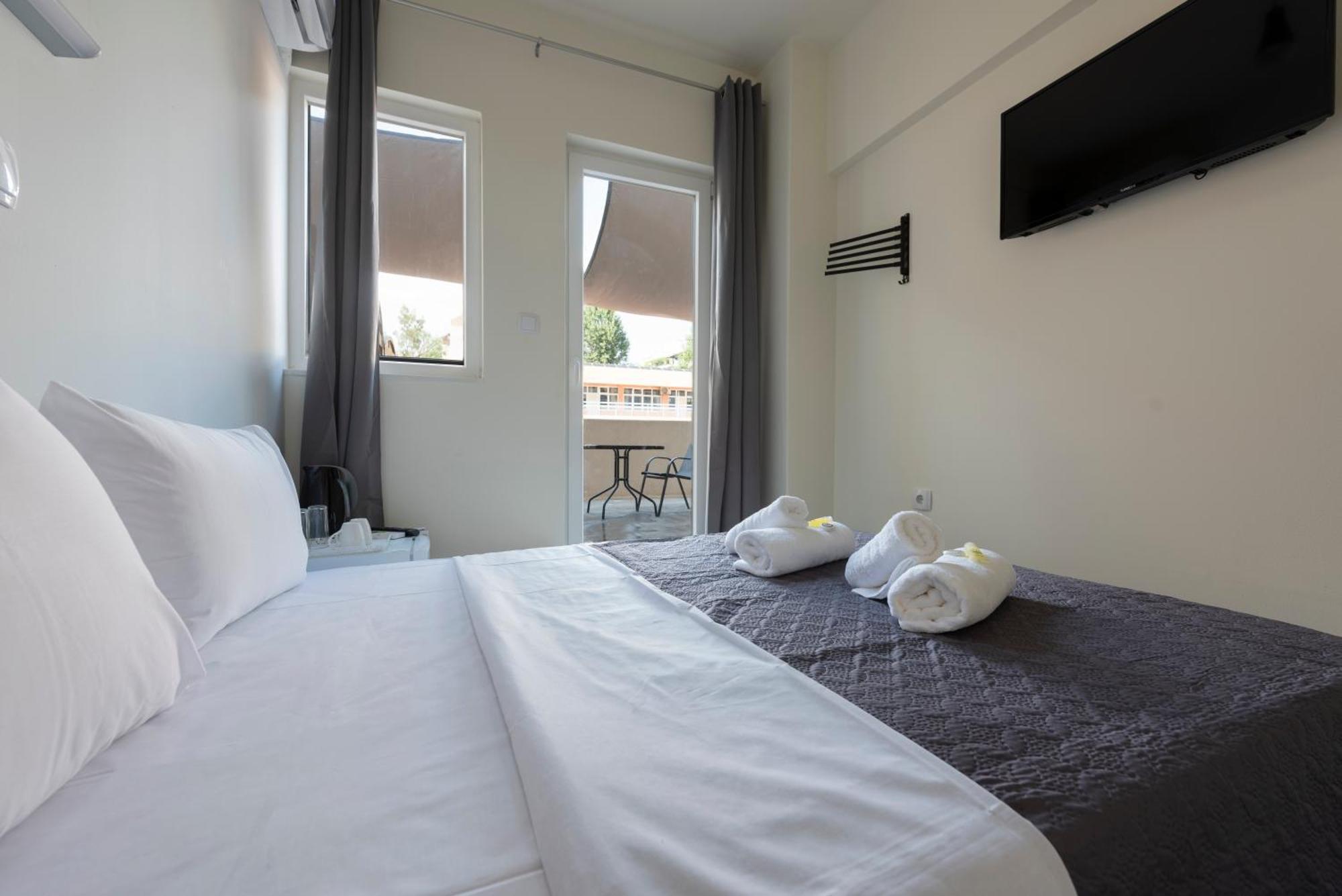Liberal Mini Rooms & Suites Athens Ngoại thất bức ảnh