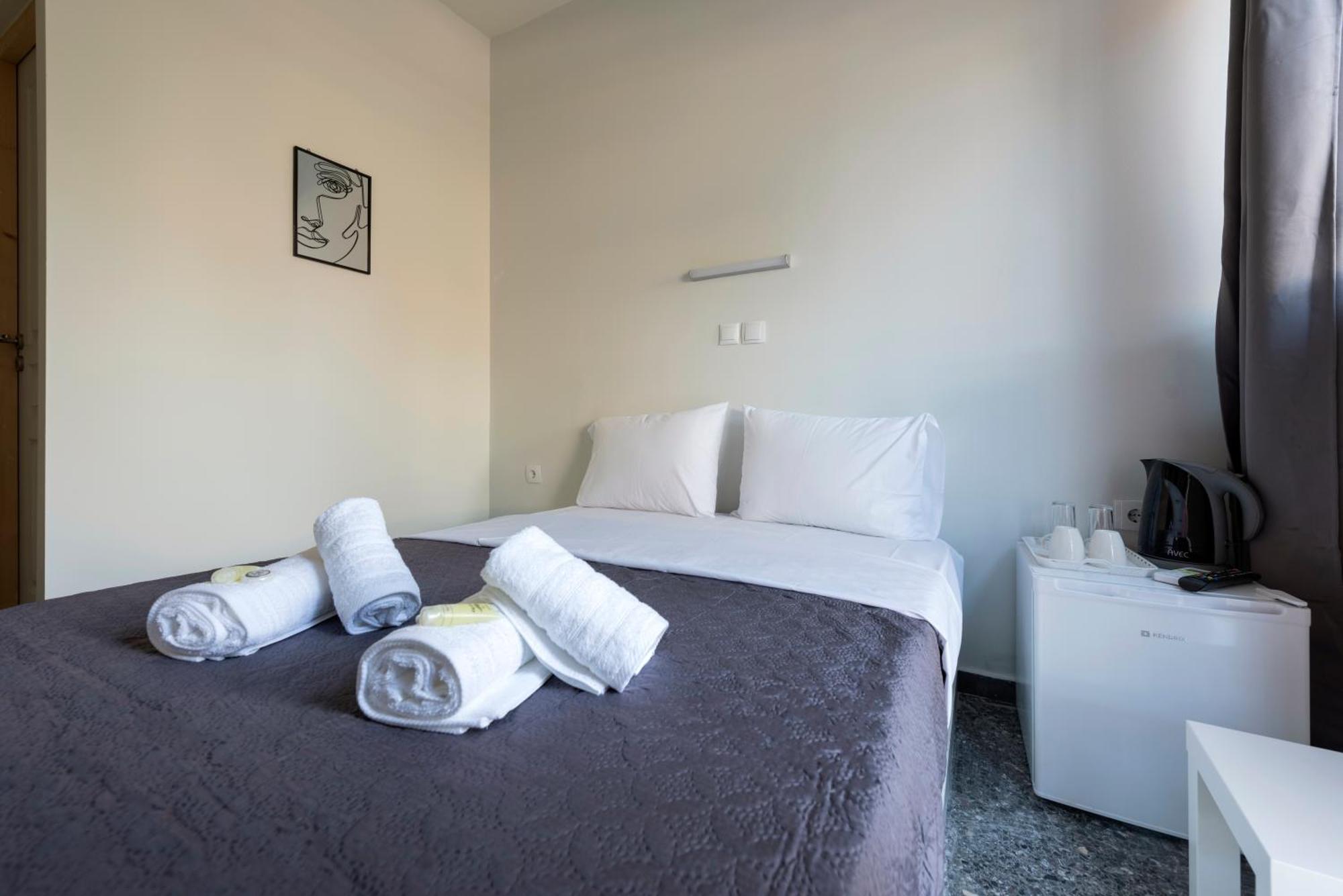 Liberal Mini Rooms & Suites Athens Ngoại thất bức ảnh